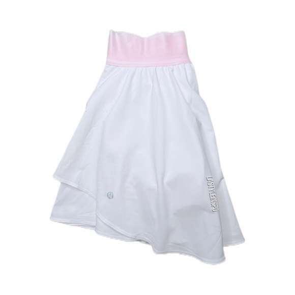 Lululemon Skirt with Pink Shorts and Waistline Strawberry Light - Picture 2 of 6